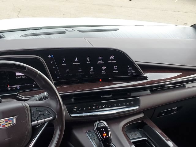 Used 2021 Cadillac Escalade Premium Luxury Platinum w/ Heavy-Duty Trailer Package AWD/4WD image 27