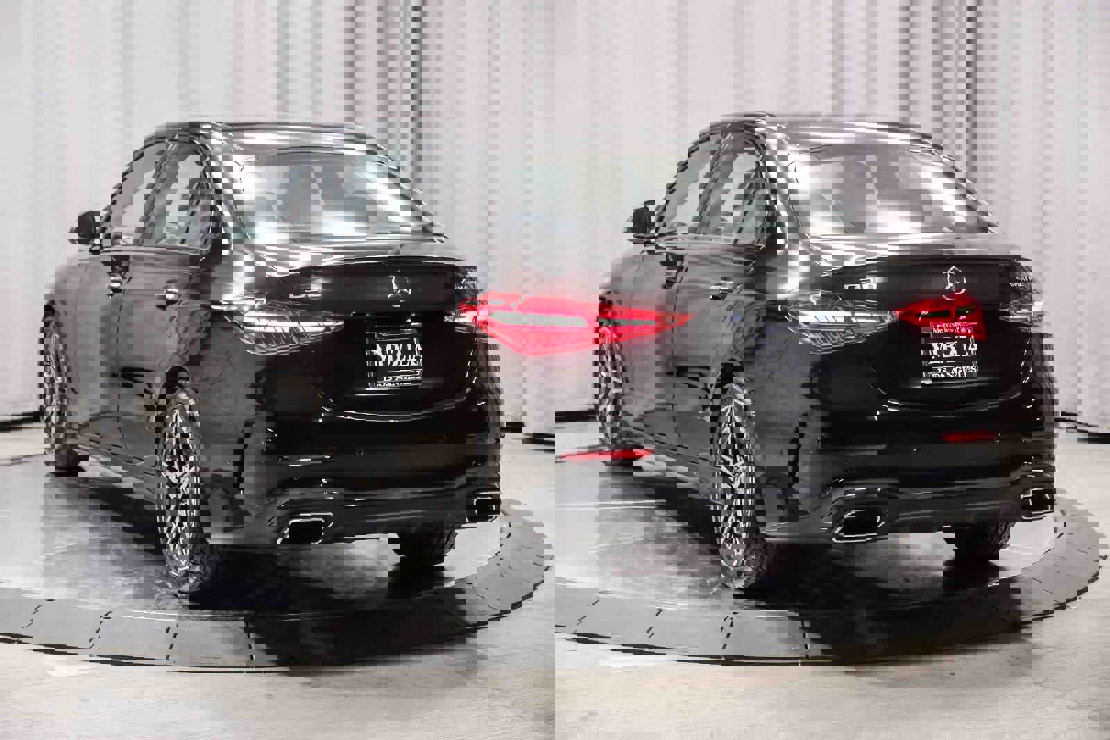 Certified 2023 Mercedes-Benz C 300 4MATIC Sedan w/ AMG Line w/ Night Package image 7