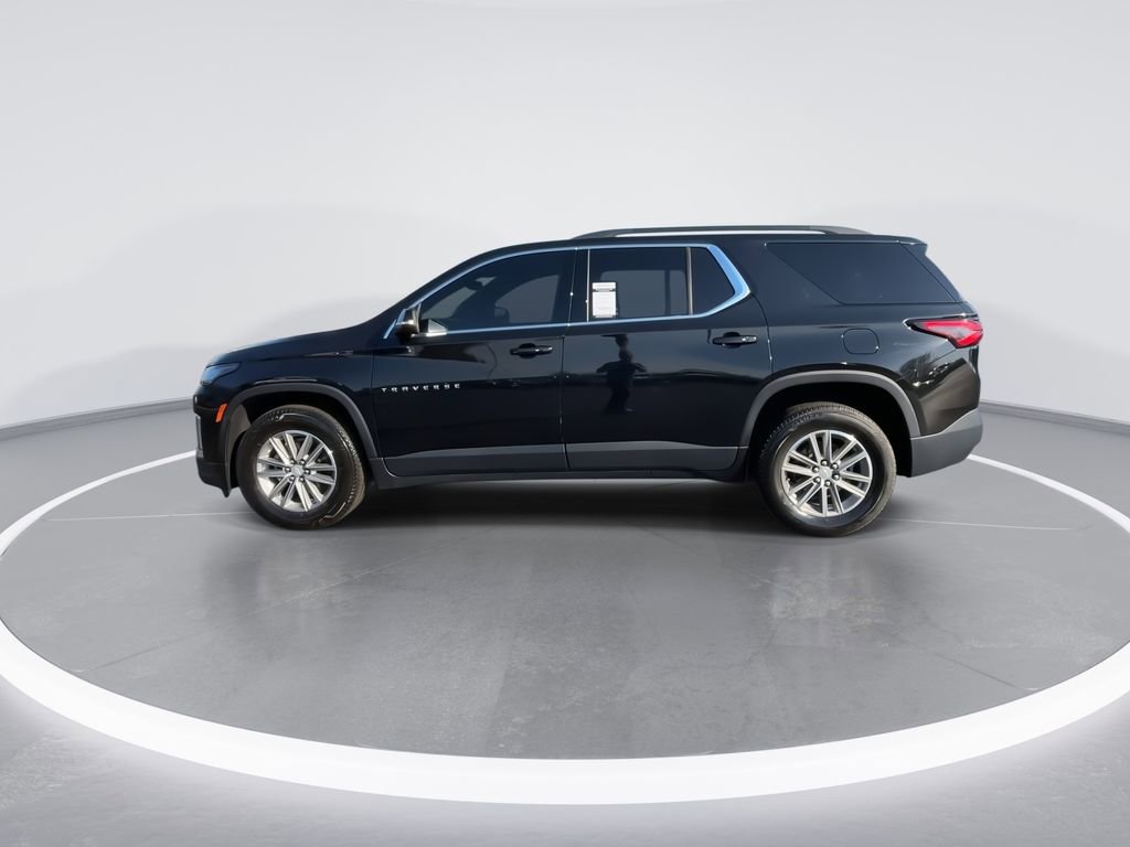 Used 2023 Chevrolet Traverse LT AWD/4WD image 5
