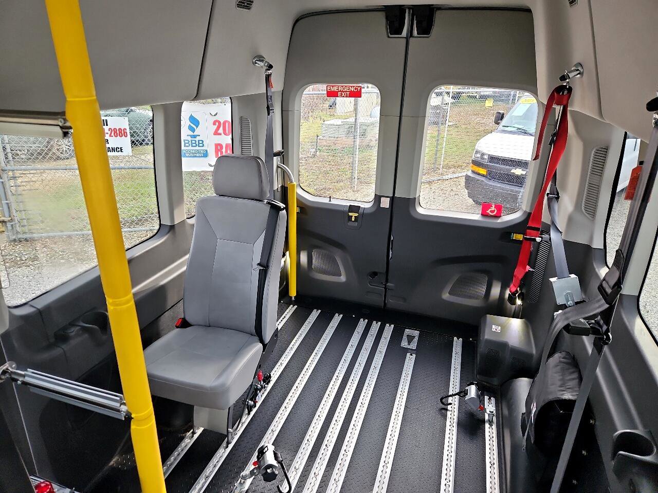 Used 2020 Ford Transit 350 XL image 34