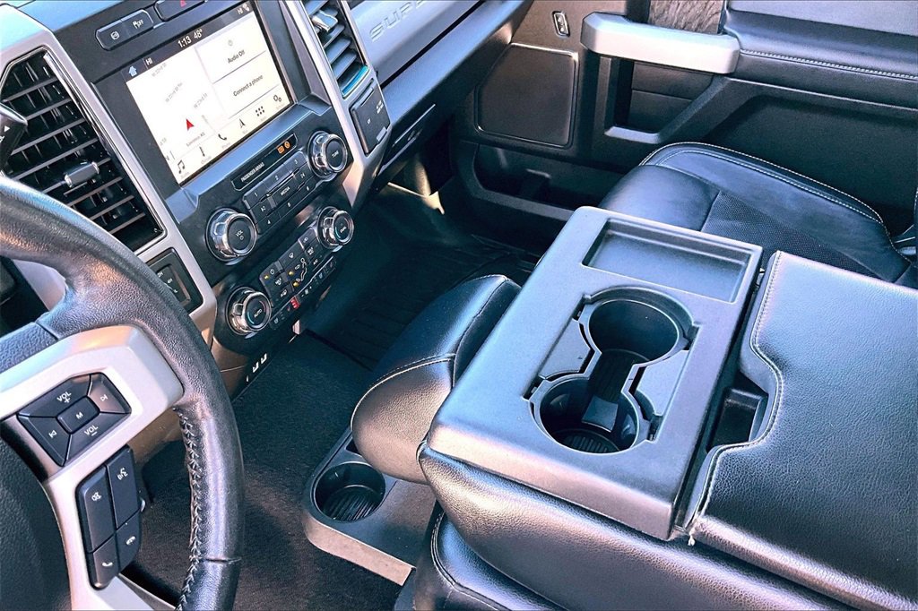 Certified 2019 Ford F250 Lariat w/ Chrome Package image 15