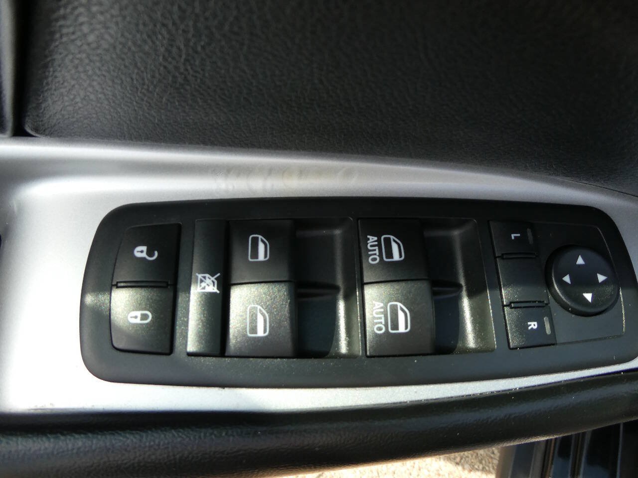 Used 2017 Dodge Journey GT AWD/4WD image 26
