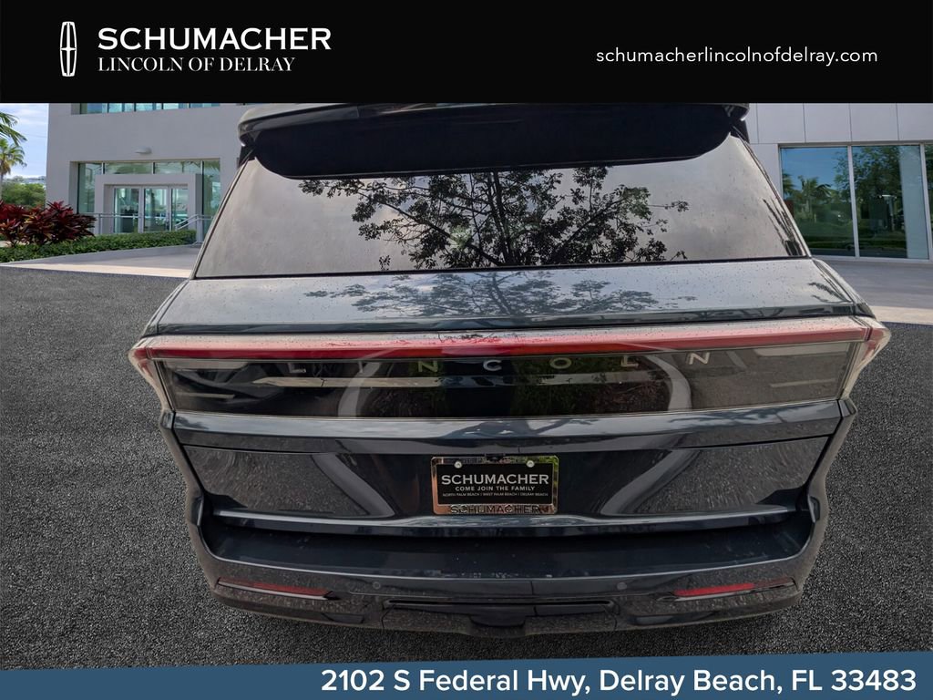 New 2026 Lincoln Navigator L Reserve AWD/4WD image 6