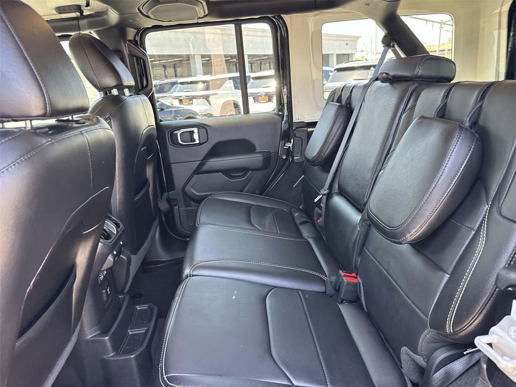 Used 2021 Jeep Wrangler Unlimited Sahara w/ Cold Weather Group image 23