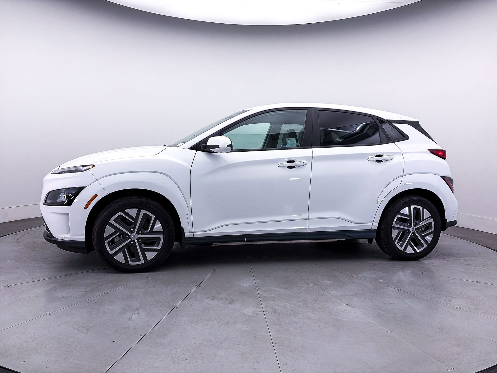 Used 2023 Hyundai Kona SEL FWD image 41