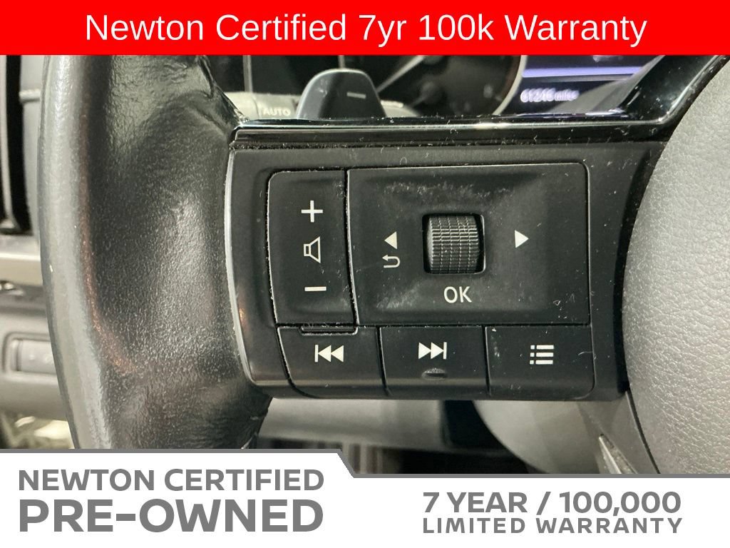 Used 2023 Nissan Pathfinder SL w/ Black Appearance Package FWD image 35