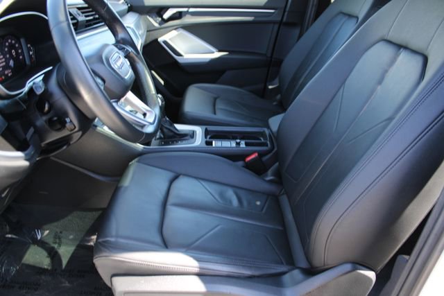 Used 2023 Audi Q3 2.0T Premium image 31