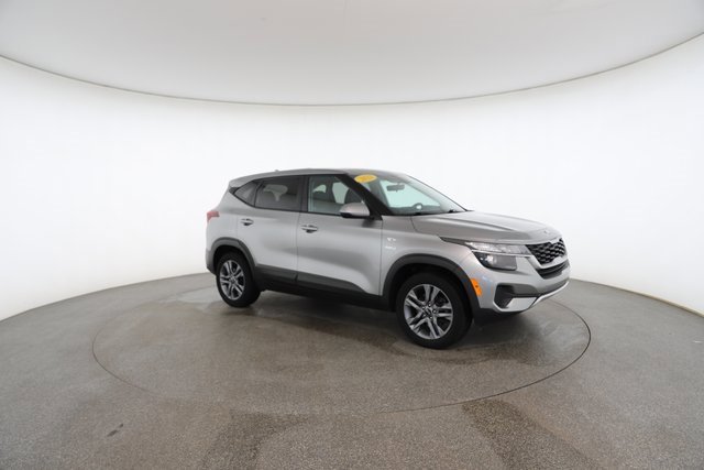 Used 2021 Kia Seltos LX image 26