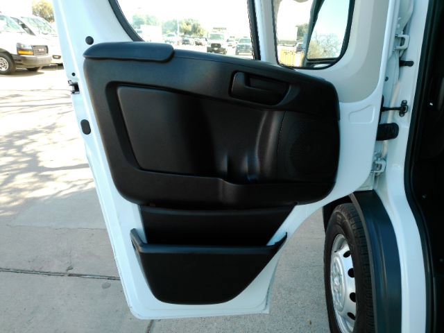 Used 2017 RAM ProMaster 2500 FWD image 11