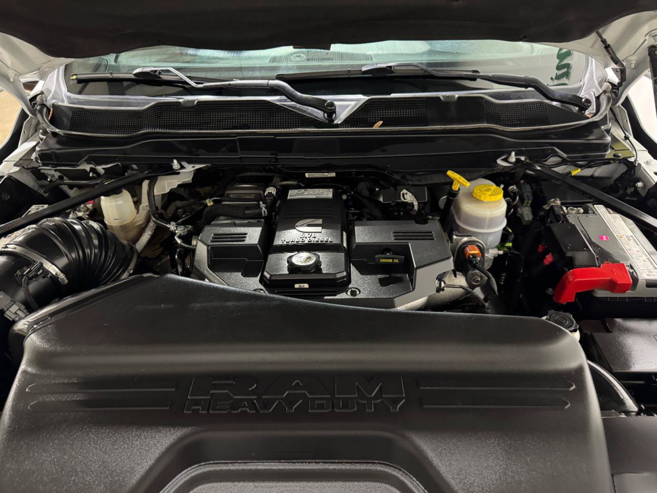 Used 2024 RAM 3500 Tradesman w/ Chrome Appearance Group AWD/4WD image 52