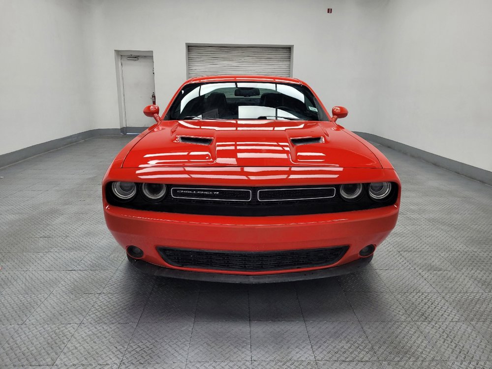 Used 2016 Dodge Challenger SXT Plus RWD image 15