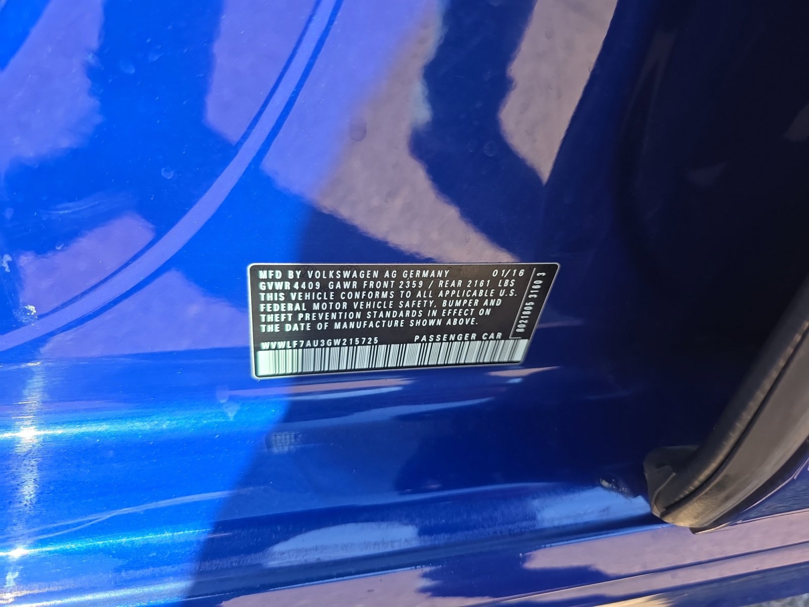 Used 2016 Volkswagen Golf 4-Door image 25