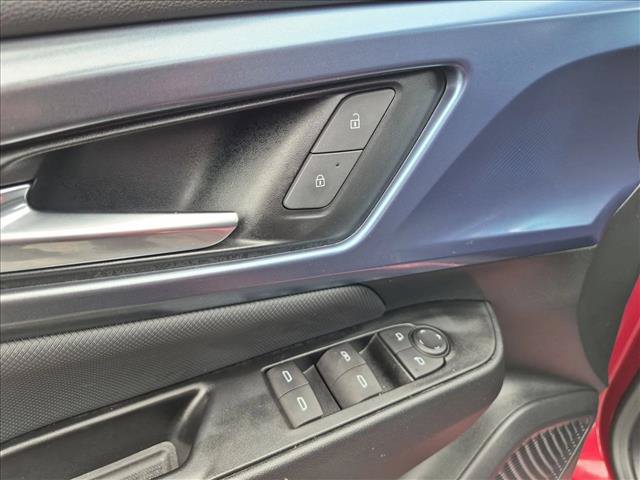 Used 2024 Chevrolet Equinox EV LT FWD image 13