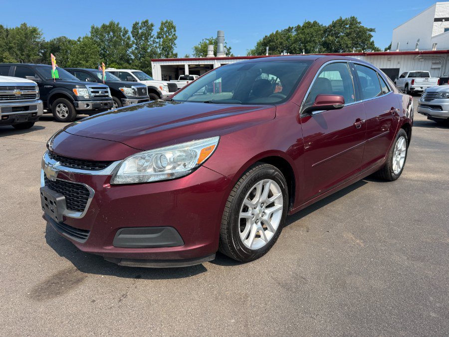 Used 2015 Chevrolet Malibu LT FWD image 1