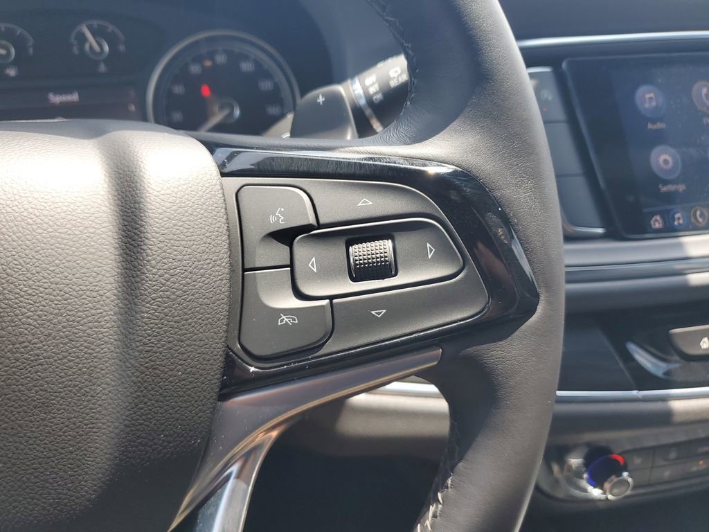 Certified 2023 Buick Enclave Essence FWD image 25