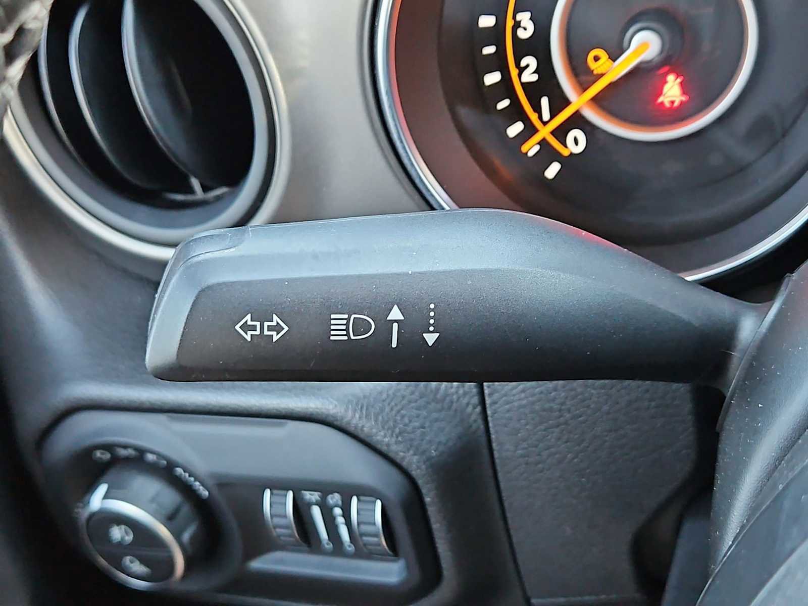 Used 2022 Jeep Gladiator Sport image 25