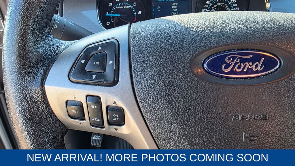 Used 2019 Ford Taurus SEL image 16