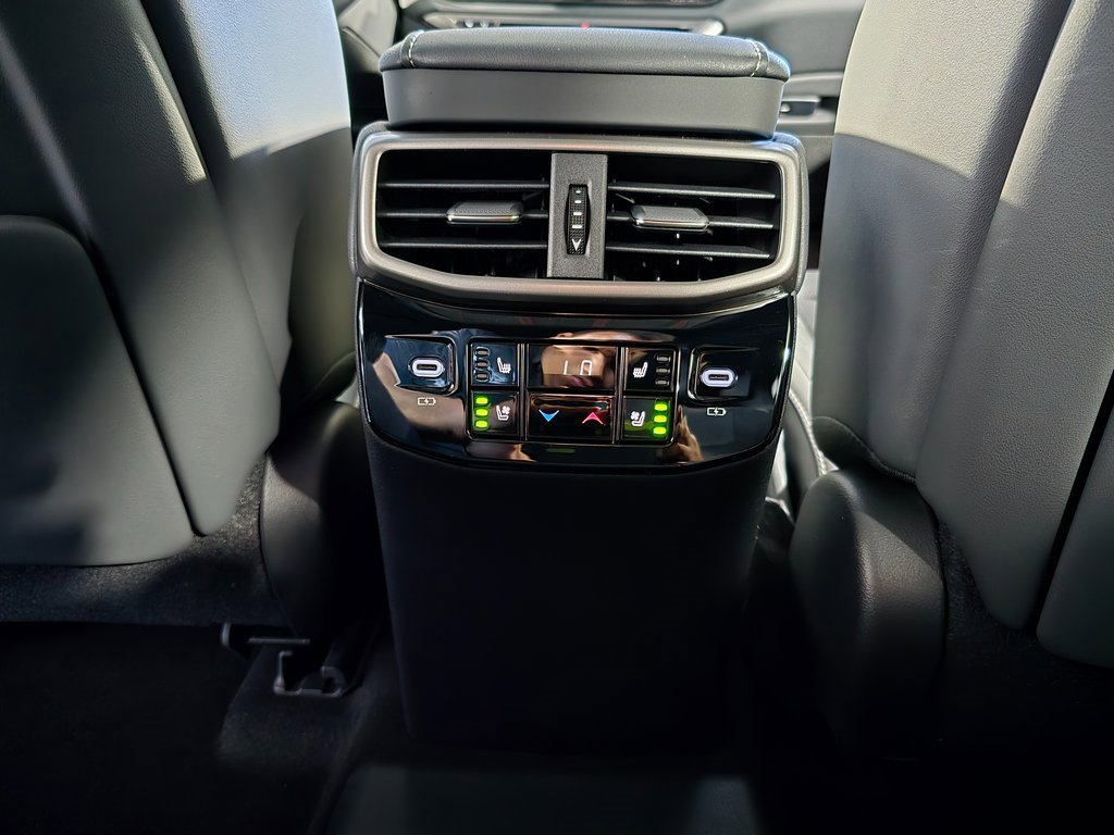 New 2025 Lexus RX 450h AWD w/ Luxury Package image 27