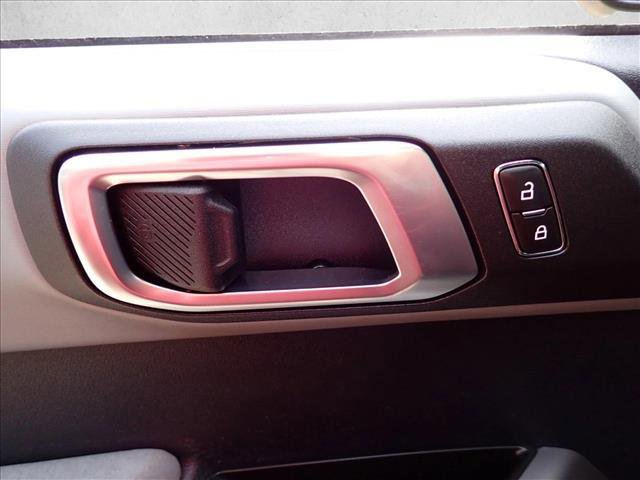 Used 2023 Ford Bronco Badlands w/ Sasquatch Package image 11