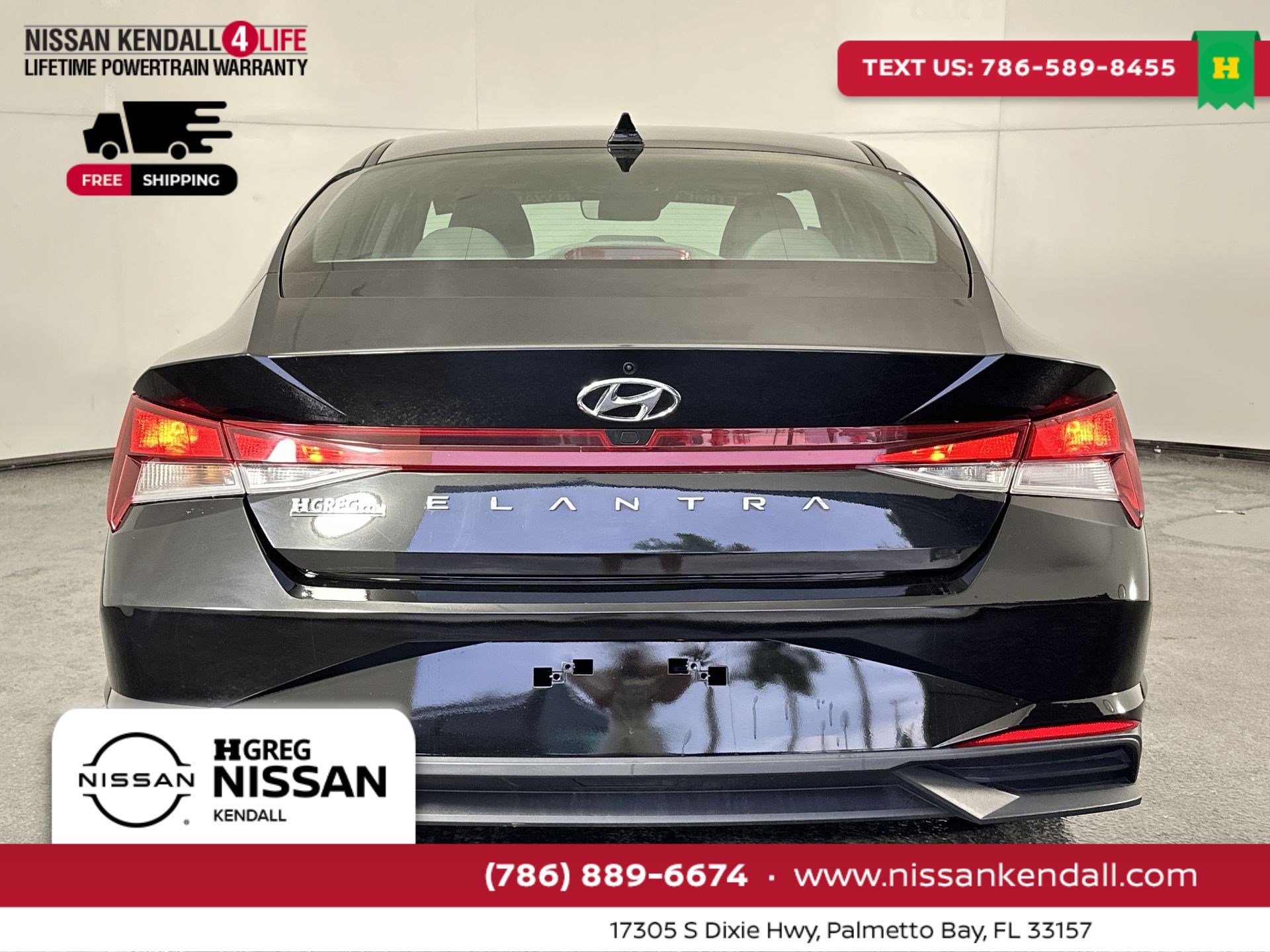 Used 2023 Hyundai Elantra SEL w/ Preferred Accessory Package image 10