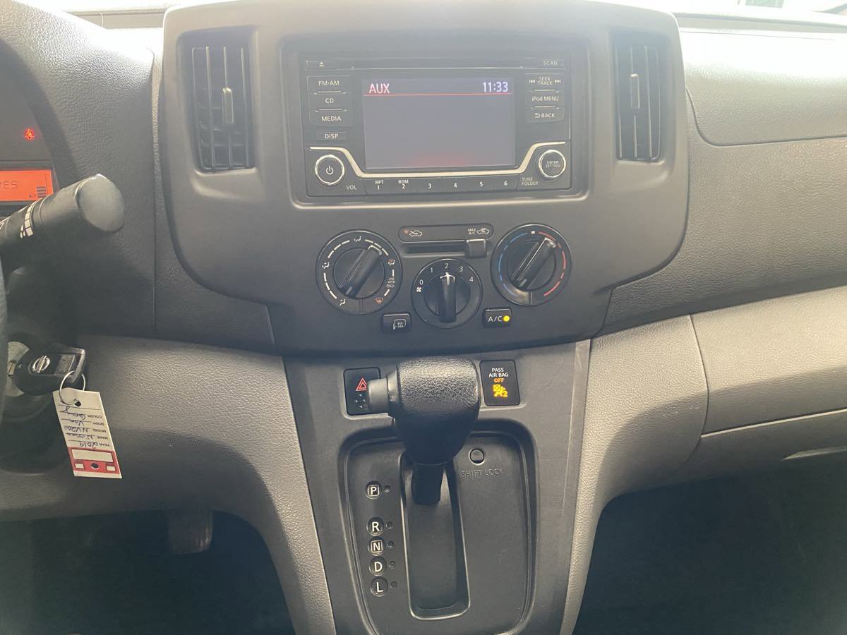 Used 2019 Nissan NV200 SV image 18