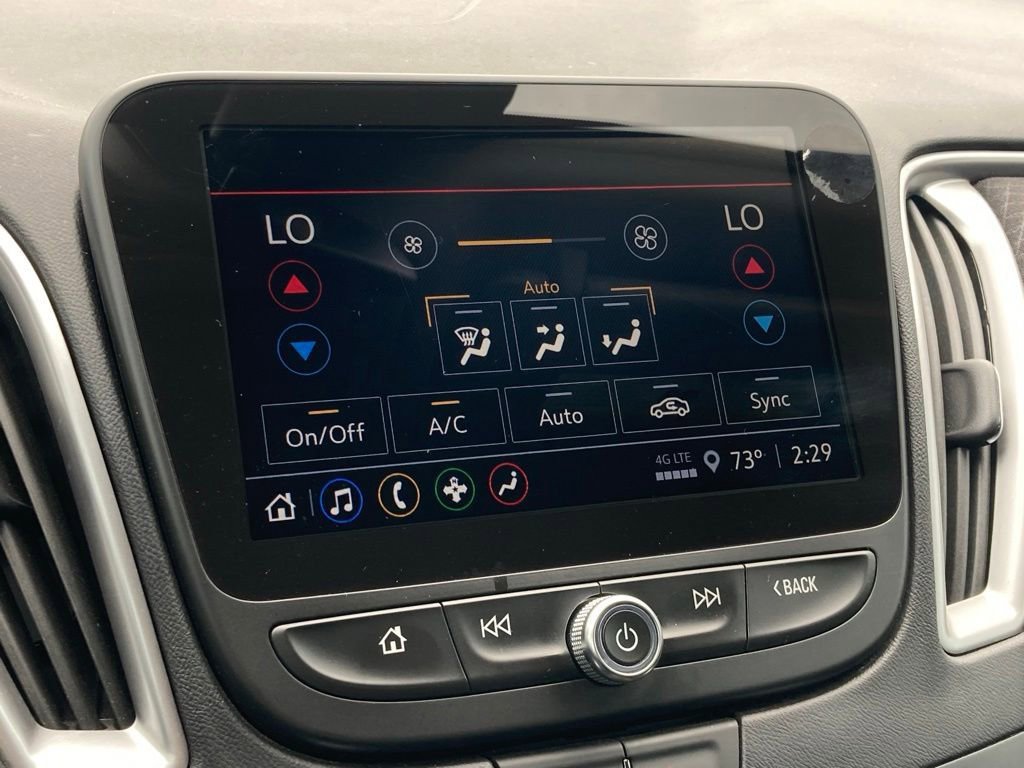 Used 2025 Chevrolet Malibu LT FWD image 22