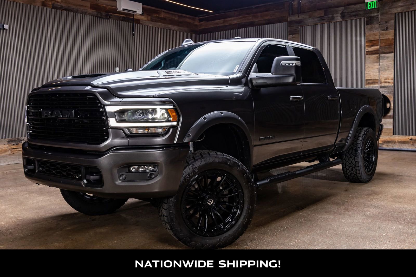 Used 2024 RAM 2500 Laramie w/ Night Edition AWD/4WD image 4