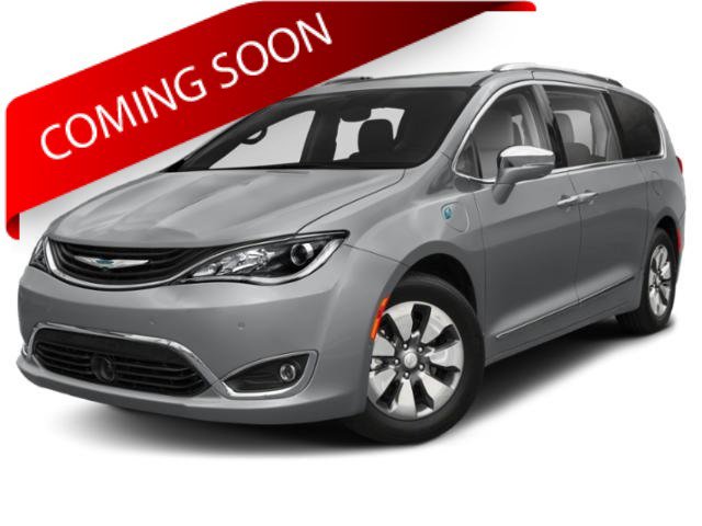Used 2018 Chrysler Pacifica Touring-L image 1