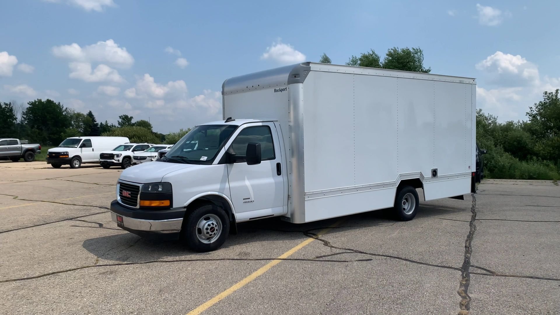 New 2024 GMC Savana 4500 w/ Power Convenience Package RWD image 4