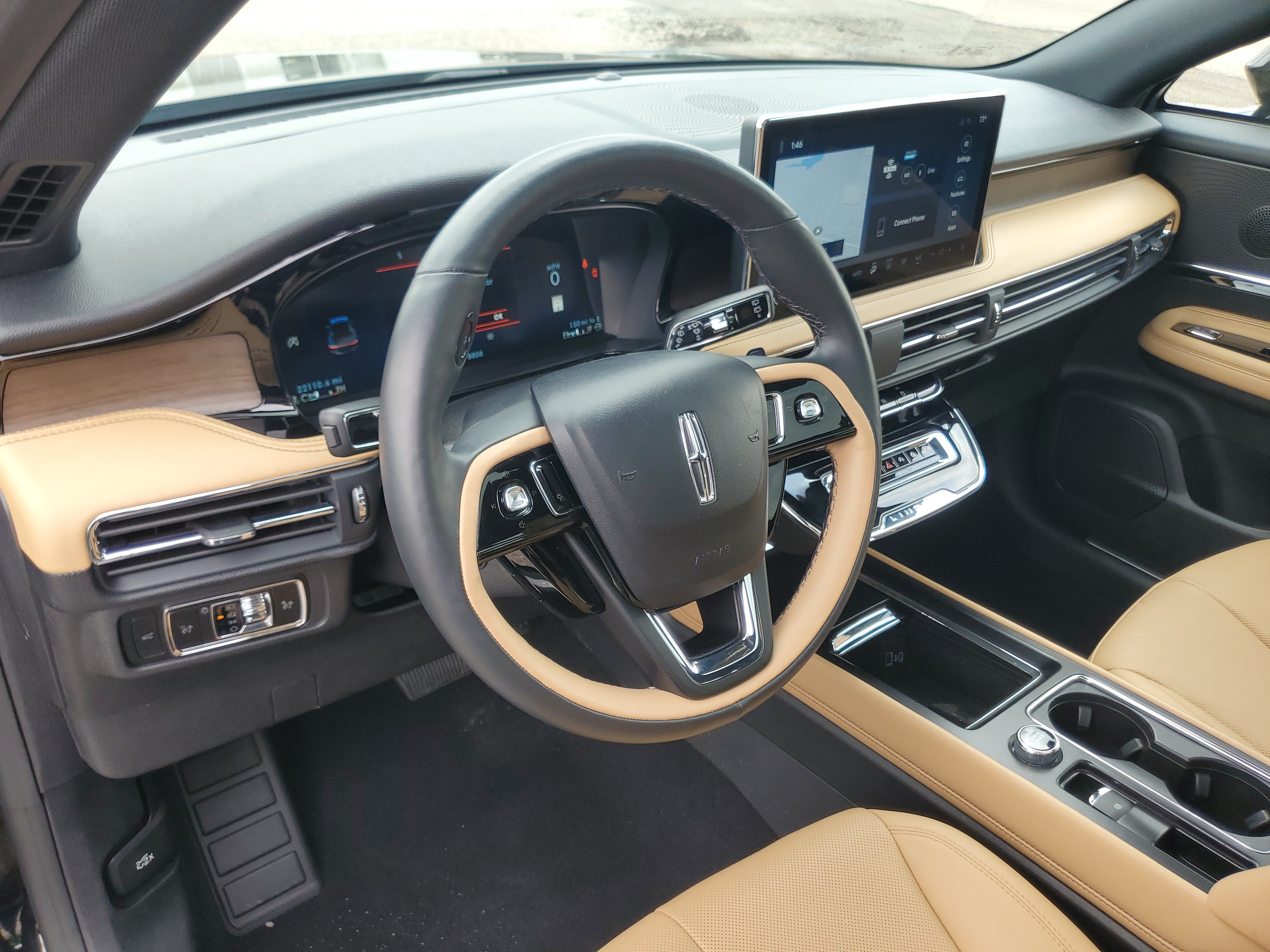 Certified 2023 Lincoln Corsair Reserve w/ Equipment Group 201A AWD/4WD image 13