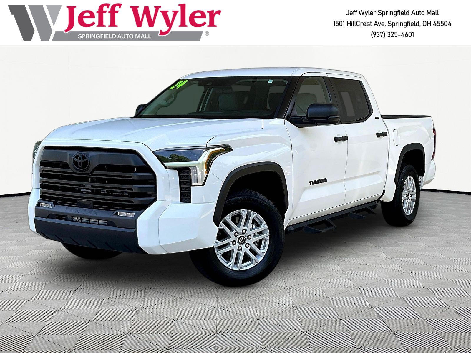 Used 2024 Toyota Tundra SR5 AWD/4WD image 1