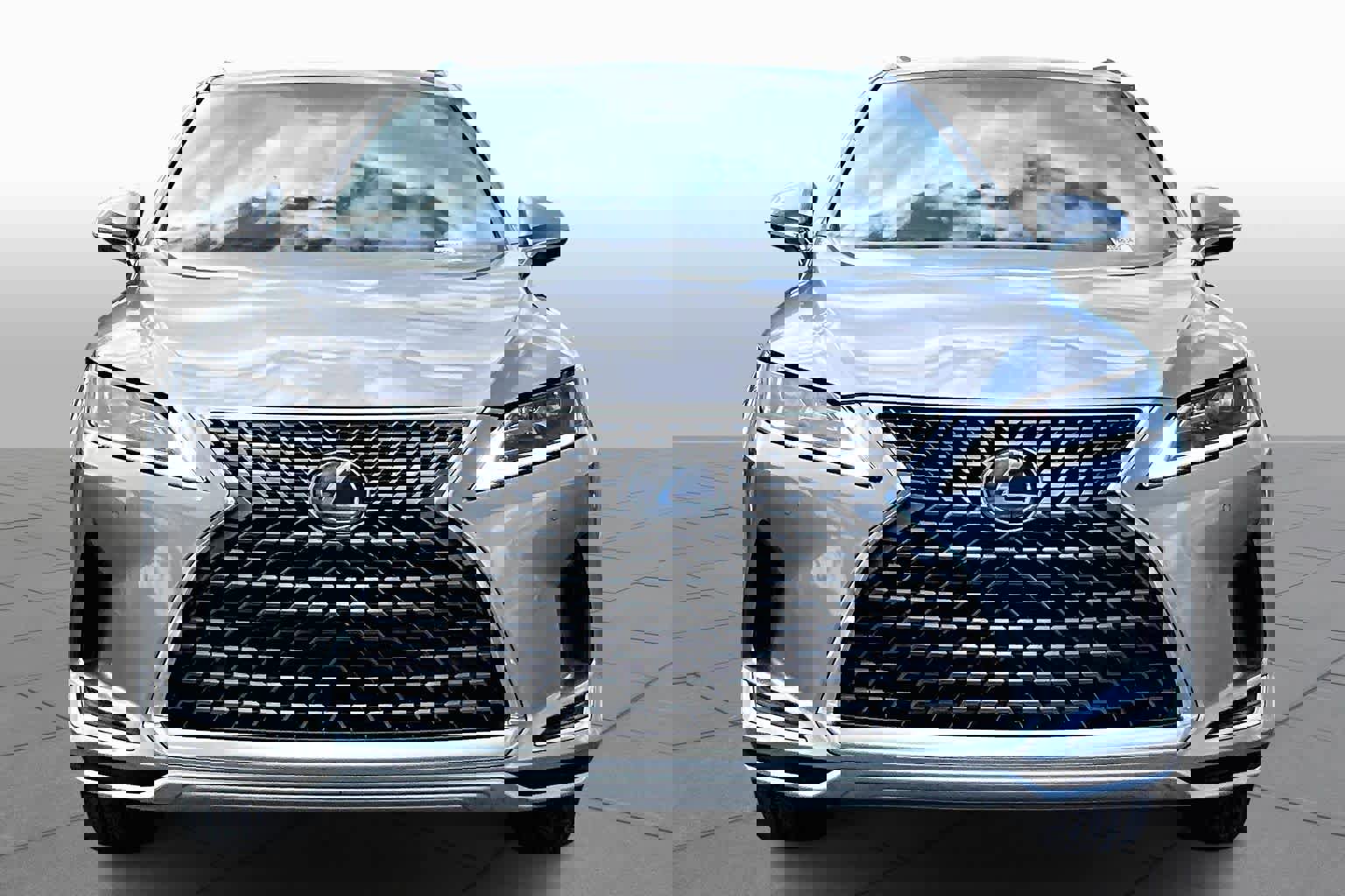 Used 2021 Lexus RX 350 FWD w/ Premium Package image 3