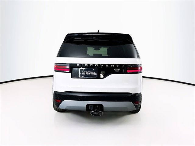 Certified 2023 Land Rover Discovery Metropolitan Edition image 33