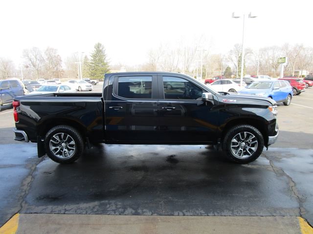 Certified 2024 Chevrolet Silverado 1500 LT w/ Z71 Off-Road Package image 6