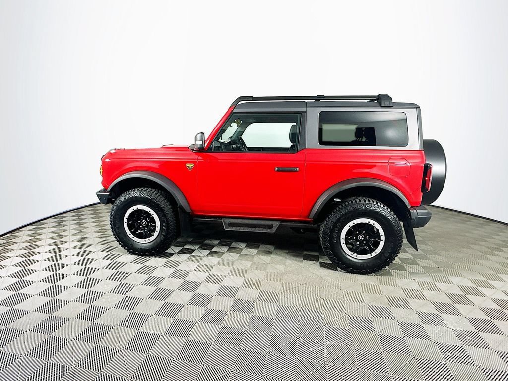 Used 2024 Ford Bronco Badlands w/ Sasquatch Package AWD/4WD image 6