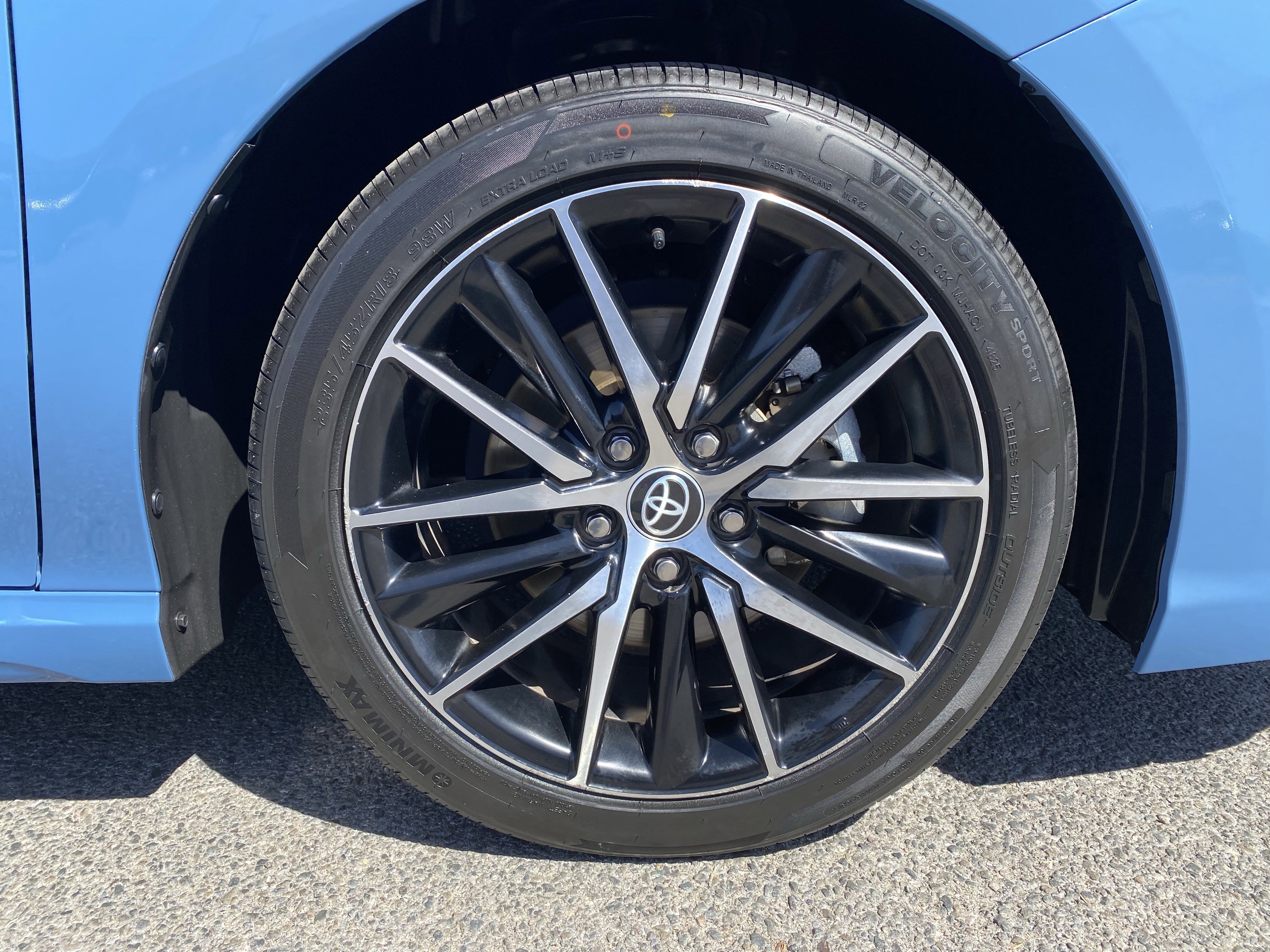 Used 2023 Toyota Camry SE image 10