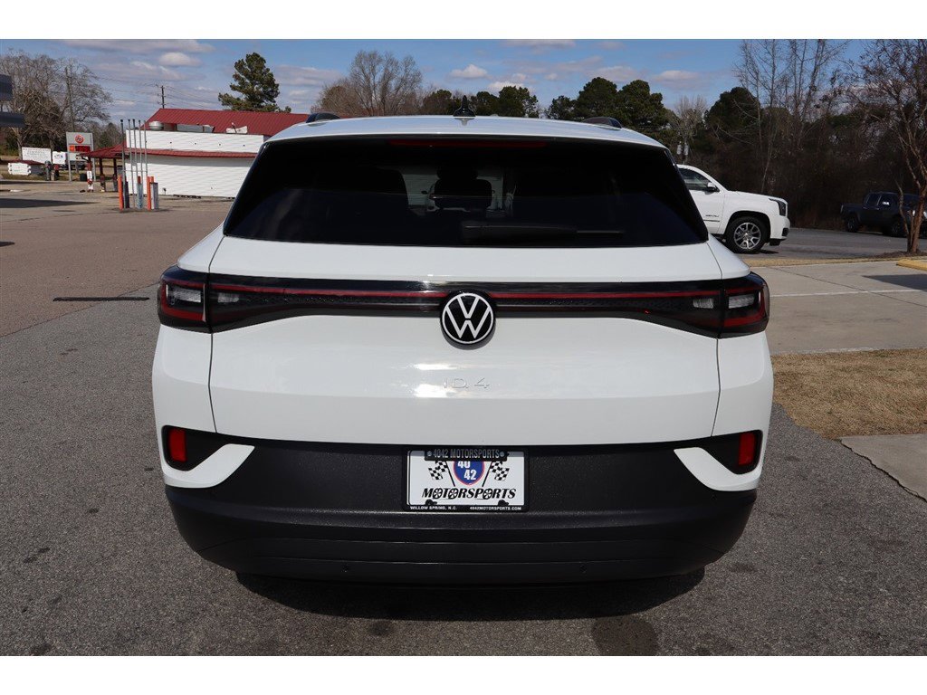Used 2023 Volkswagen ID.4 Pro image 4