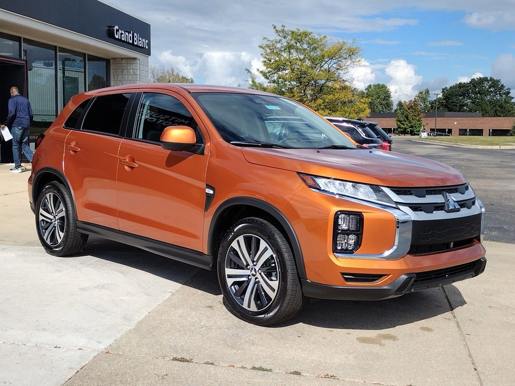 New 2025 Mitsubishi Outlander Sport ES image 12