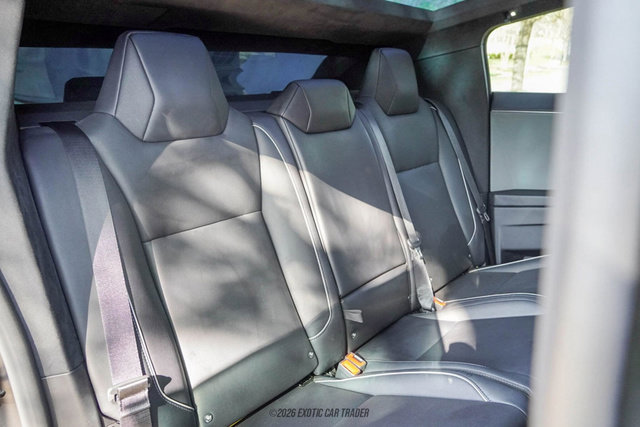 Used 2024 Tesla Cybertruck Cyberbeast AWD/4WD image 28