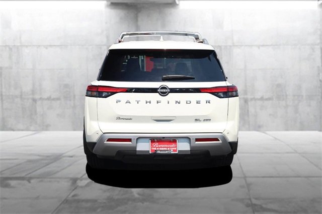 Certified 2024 Nissan Pathfinder SL image 6