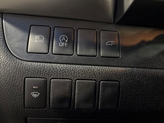 Used 2019 Toyota Highlander SE image 23