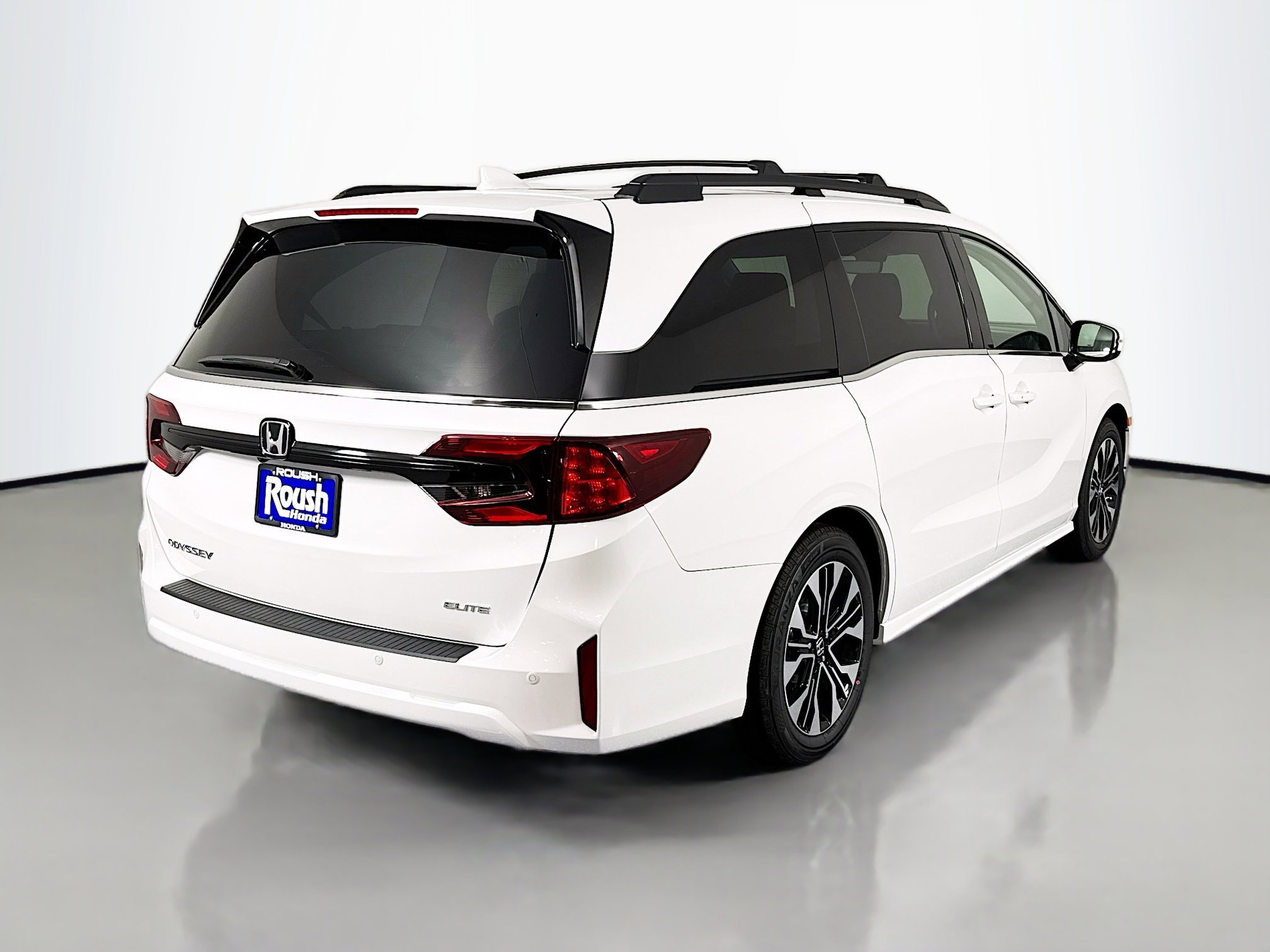 New 2026 Honda Odyssey Elite image 5