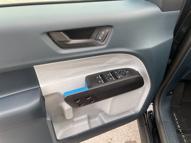 New 2025 Ford Maverick XLT w/ Equipment Group 301A image 20