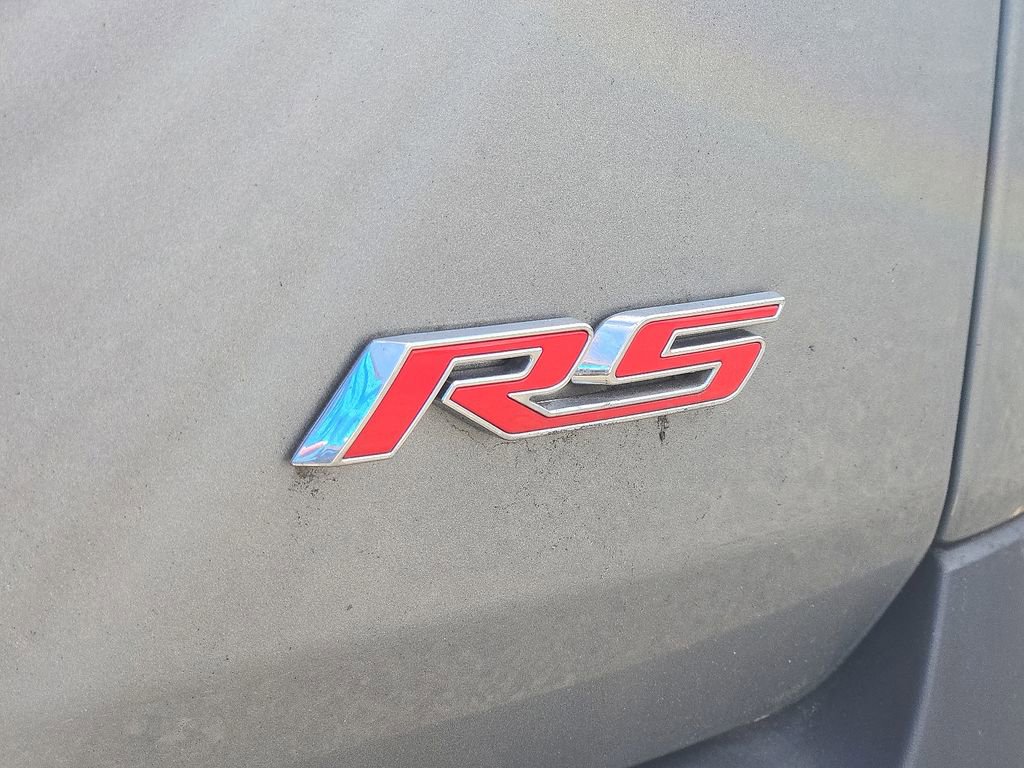 Used 2023 Chevrolet Traverse RS w/ LPO, Floor Liner Package image 36