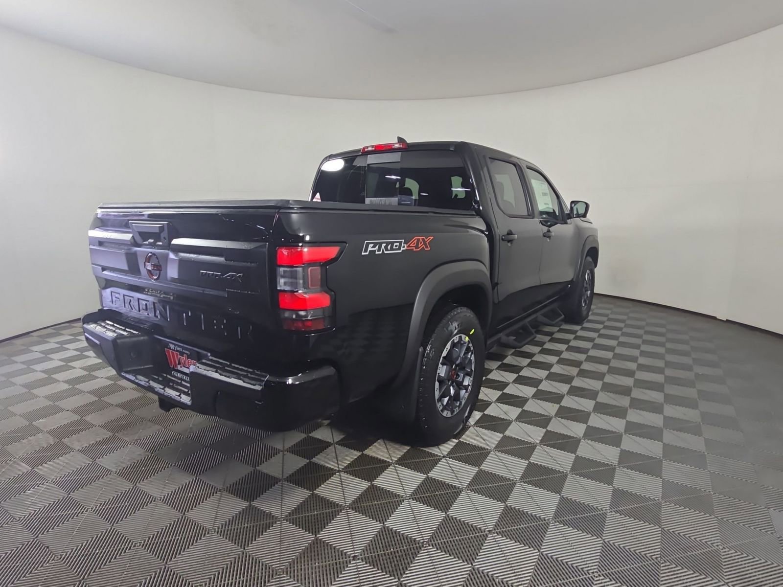 New 2026 Nissan Frontier PRO-4X AWD/4WD image 31