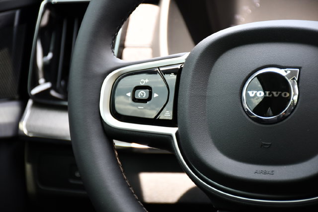 New 2026 Volvo XC90 B6 Ultra w/ Protection Package Premier AWD/4WD image 22