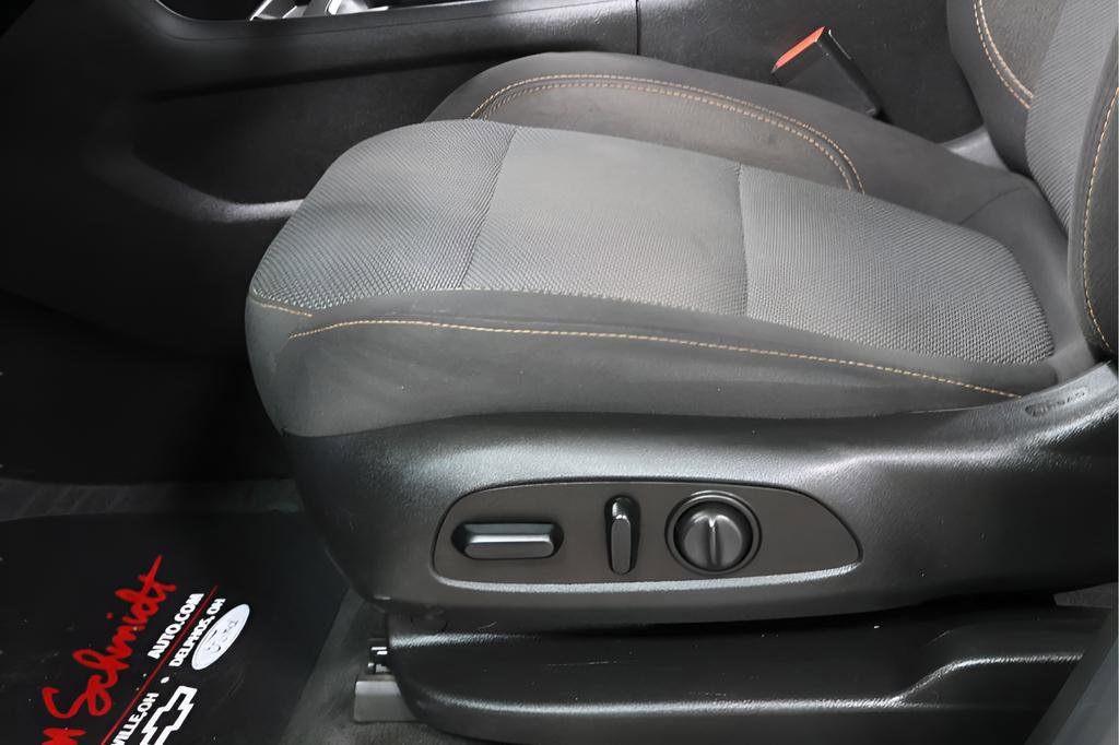 Used 2019 Chevrolet Traverse LT FWD image 20