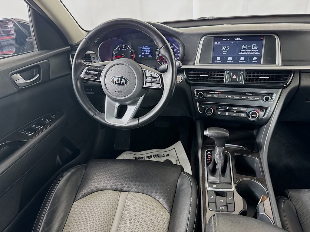 Used 2020 Kia Optima EX image 25