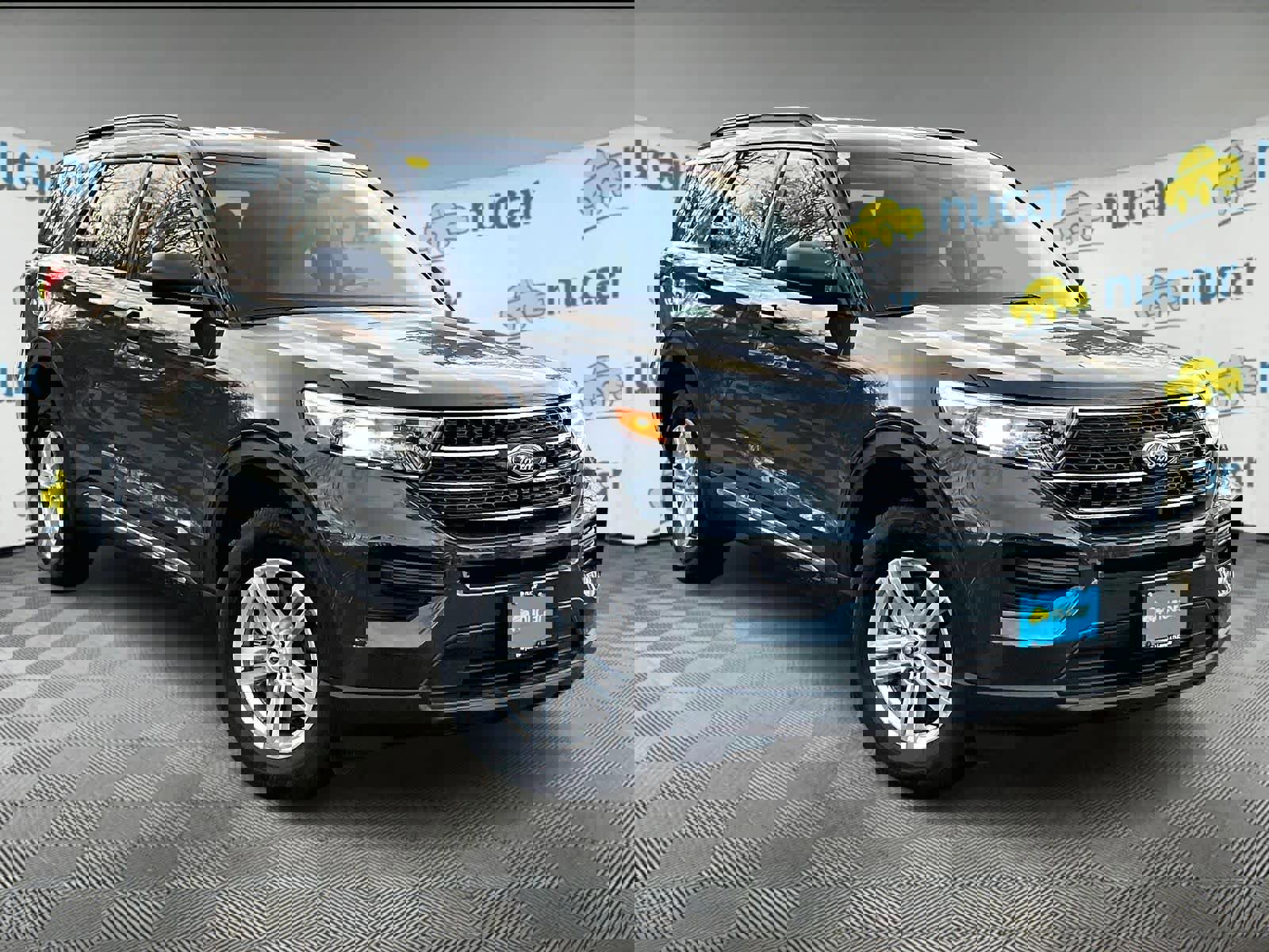 Used 2024 Ford Explorer XLT