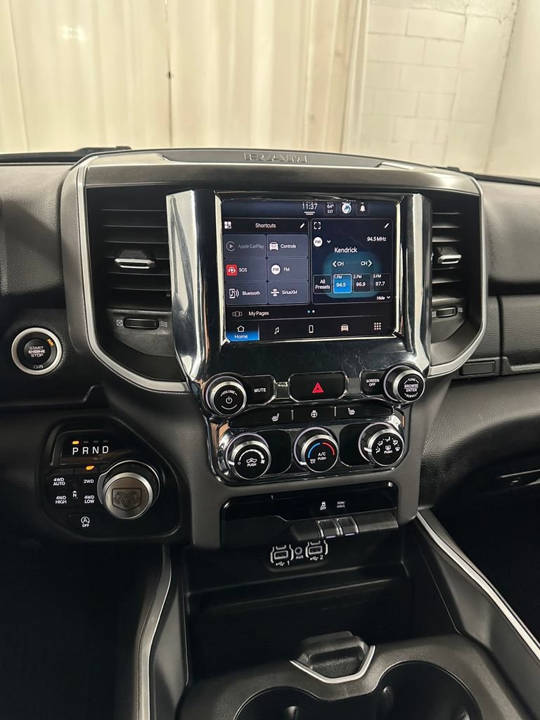 Used 2023 RAM 1500 Big Horn AWD/4WD image 17